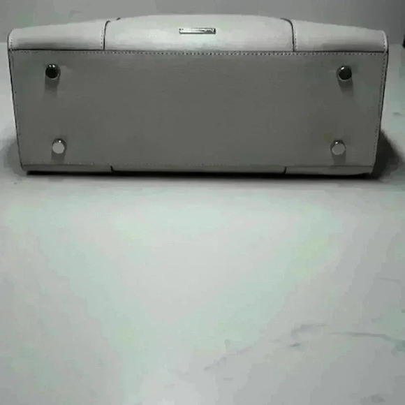 NWOT!  Rebecca Minkoff Large Taupe MAB Tote - Saffiano Leather PRISTINE! - Picture 4 of 16